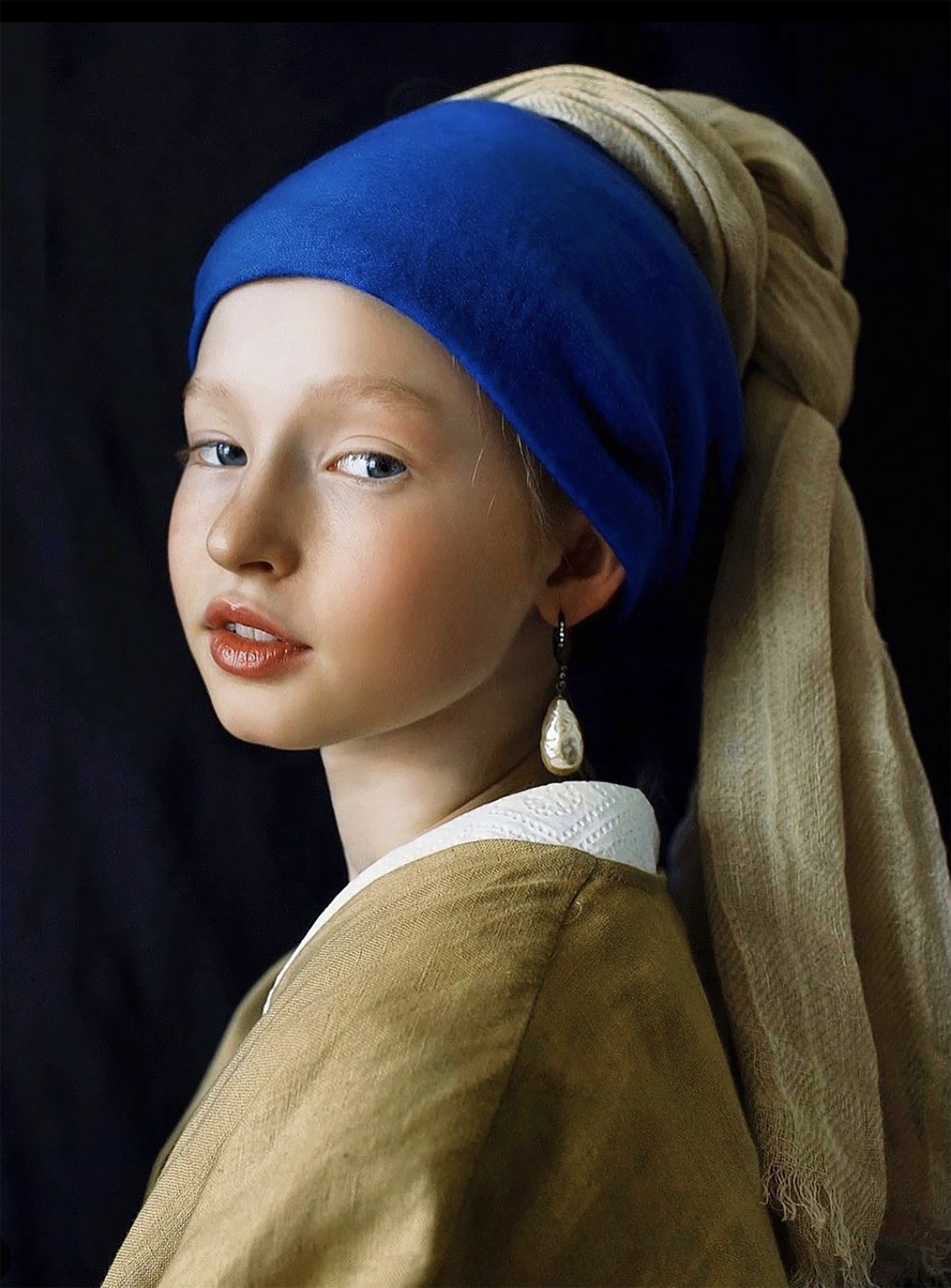 Create Your Own GIRL WITH A PEARL EARRING – ArtsTalk Magazine